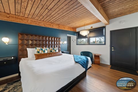 Room # 4 King Bed