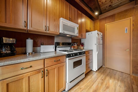 Kitchen with gas range