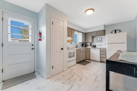 Fully equipped kitchen for all your cooking needs!