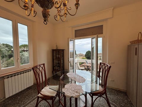 Autumn, Living Room, Spring, Summer