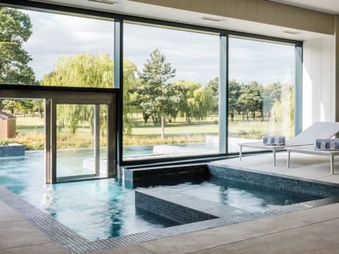 The Luxury Hideaway