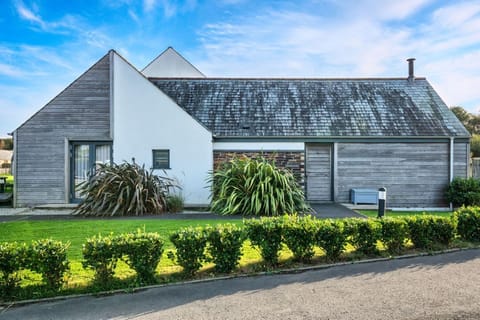 Nettlecoombe Spa