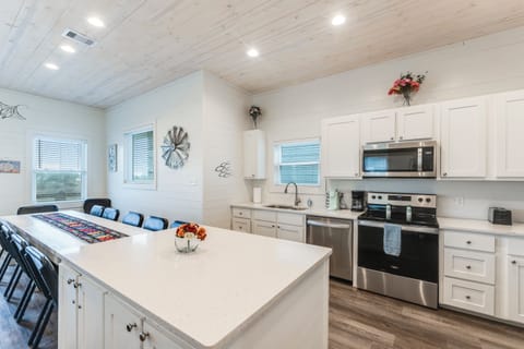 Fully stocked kitchen