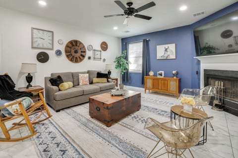 Universal City Vacation Rental | 3BR | 1.5BA | 2,700 Sq Ft | Stairs Required