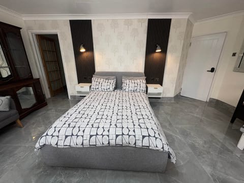 King Bed