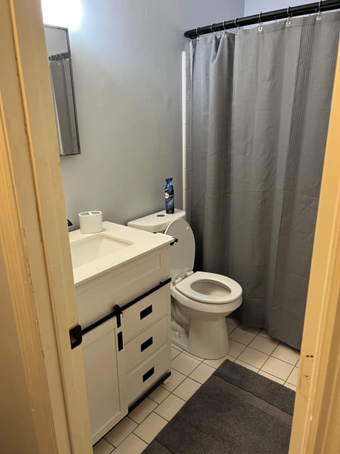 Full bathroom