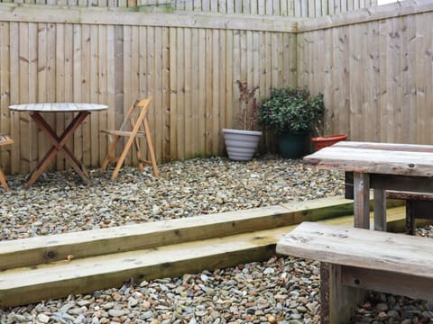 Outdoor | Stable Cottage - Garn Madoc Holidays, Fishguard