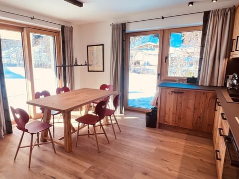 Apartment Top 2 - The Sonnwies Chalet Apartment in Salzburgerland