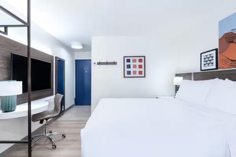 Bedroom. Interior and views may vary based on location and availability.