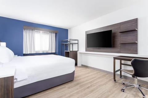 Bedroom. Interior and views may vary based on location and availability.