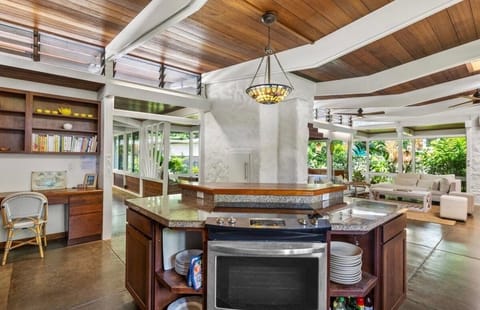 Views of tropical landscaping visible from the kitchen 