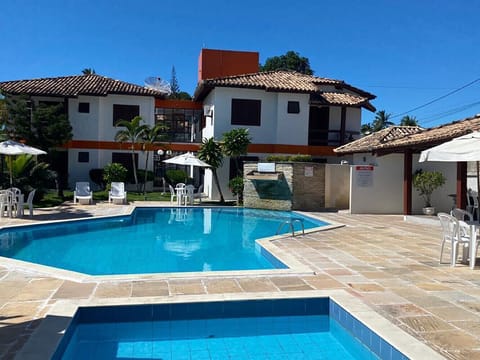 Hospede-se neste incrível apartamento localizado em Porto Seguro