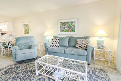 St. Augustine Beach Rentals Living Room