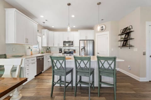 Open kitchen with everything you need