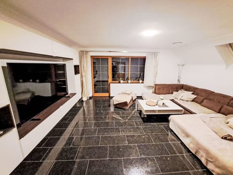Furniture, Couch, Interior Design, Flooring, Floor, Wood, Living Room, Home, Lighting, Apartment