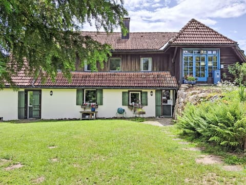Grass, Building, Window, House, Shrub, Home, Cottage, Roof, Residential Area, Groundcover