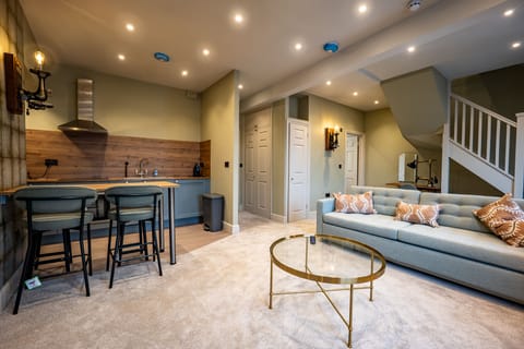 #4 Living Room