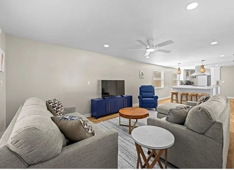 Open & Airy Living Space