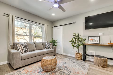 Atlanta Vacation Rental | 1BR | 1BA | 630 Sq Ft | 2 Steps Required