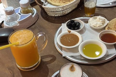 Breakfast meal