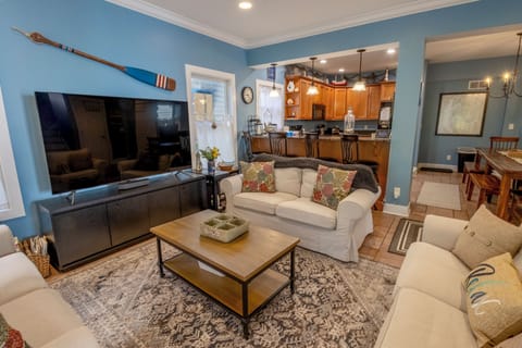 Main Level | Living Room