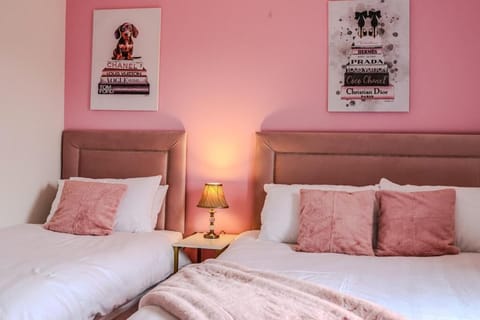 Kingsize and Single Beds