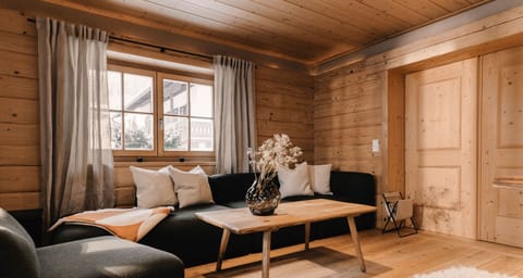 1ad5464e03543183-124230-e10dda526aaf77251771362295