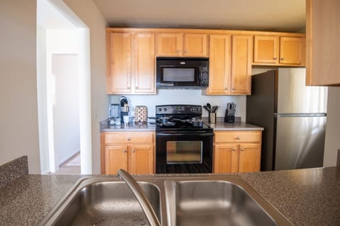 A welcoming space for everything from coffee to dinner