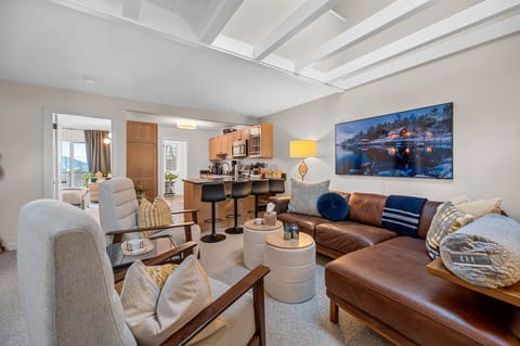 76 Sugarbush unit 7-5