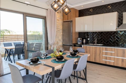 Dining Room, Kitchen