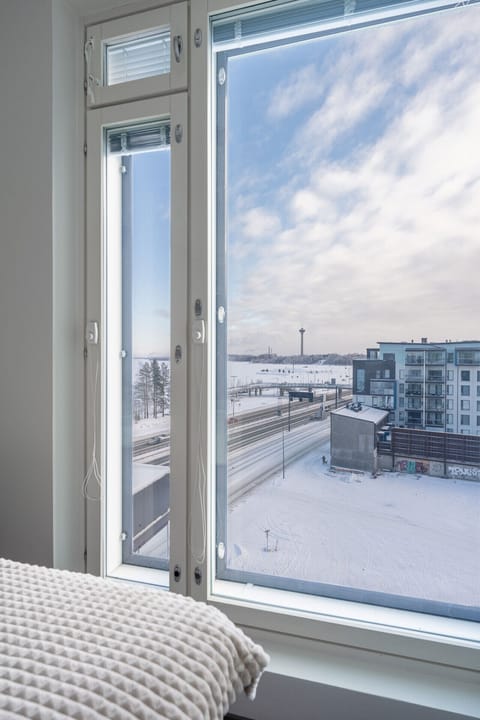 A window to Tampere`s best icons. Enjoy a direct view of the majestic Näsinneula tower and the expansive Lake Näsijärvi, beautiful in every season.