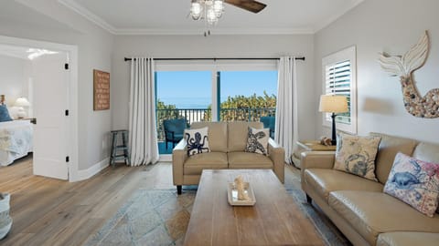 Jeff and Gina Properties - On The Rocks 1 (OTR-1) - Indian Rocks Beach - 3 Bedroom - 2 Bathroom - Gulf Waterfront - Beach Front - Outside Pool