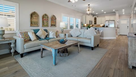 Jeff and Gina Properties - On The Rocks 2 (OTR-2) - Indian Rocks Beach - 3 Bedroom - 2 Bathroom - Gulf Waterfront - Beach Front - Outside Pool