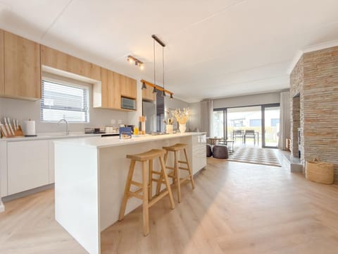 Stylish 3 Bedroom Townhouse in Secure Estate (35286)