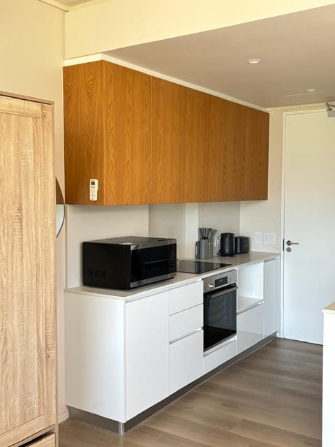 Elegant Beach House Studio in Hout Bay with Pool (35424)