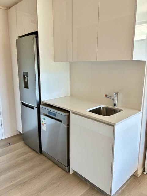 Elegant Beach House Studio in Hout Bay with Pool (35421)