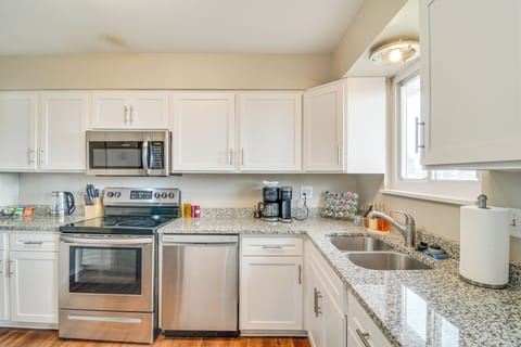 Kitchen | Cooking Basics | Complimentary Spices | Upper Level