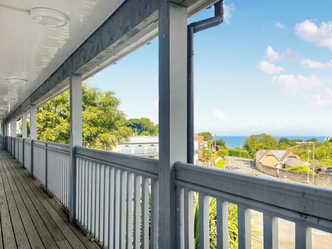 Facilities | 68G Falcon’s Reach - Illfracombe Retreats, Illfracombe