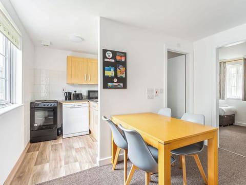 Double bedroom | 5G Larkstone - Illfracombe Retreats, Illfracombe