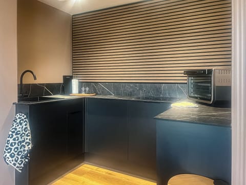 Open plan living space | The Foxes Hole - Fox and Wolf Retreats, Laneshawbridge, near Colne