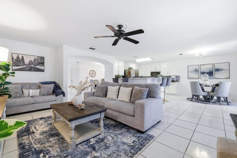 Ideal for sharing among large groups.