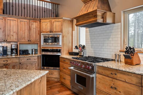 Stainless Steel Kitchen Appliances