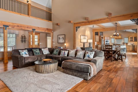 Cozy Main Living Room