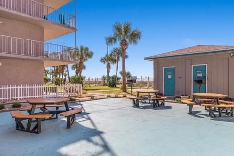 Grilling and Picnic Area