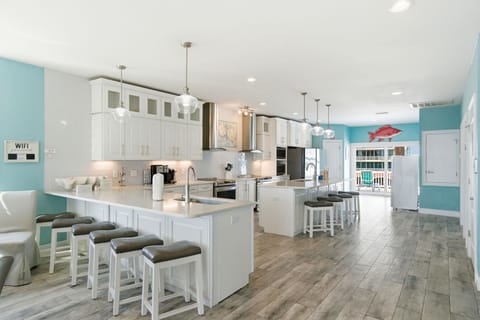 Additional Seating Available In The Open Kitchen, Seats An Additional 9