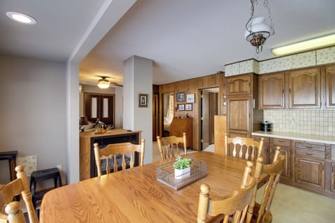 Kitchen | Dining Area