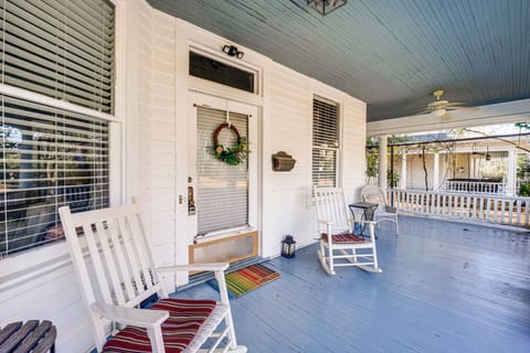 Covered Front Porch