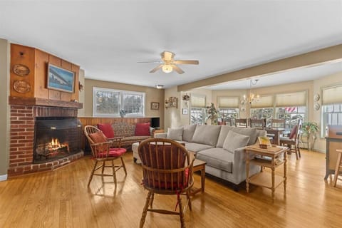 The Flower Farm House - Timeless Stowe Retreat (7160)