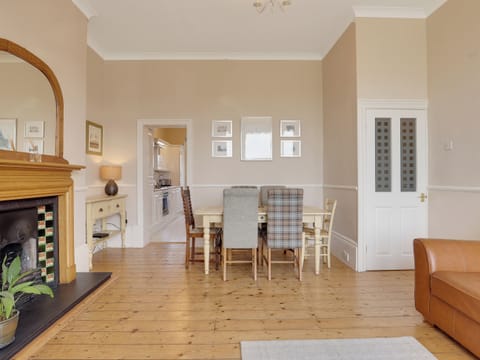 Heaton Apartment, Newcastle Upon Tyne