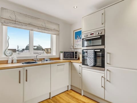 Bayview House, Warkworth